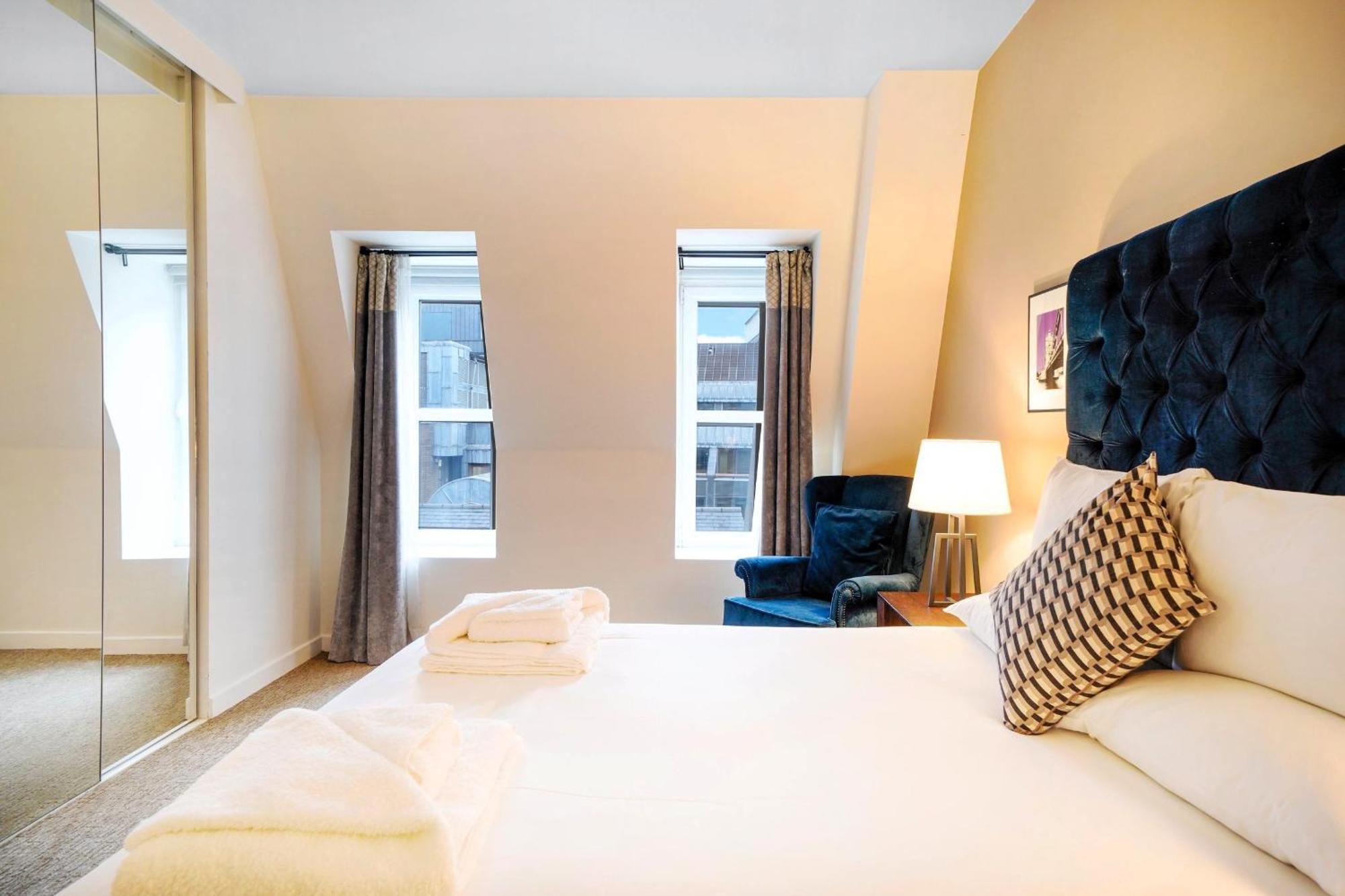 Monument Serviced Apartments By Lovelystay Londen Buitenkant foto